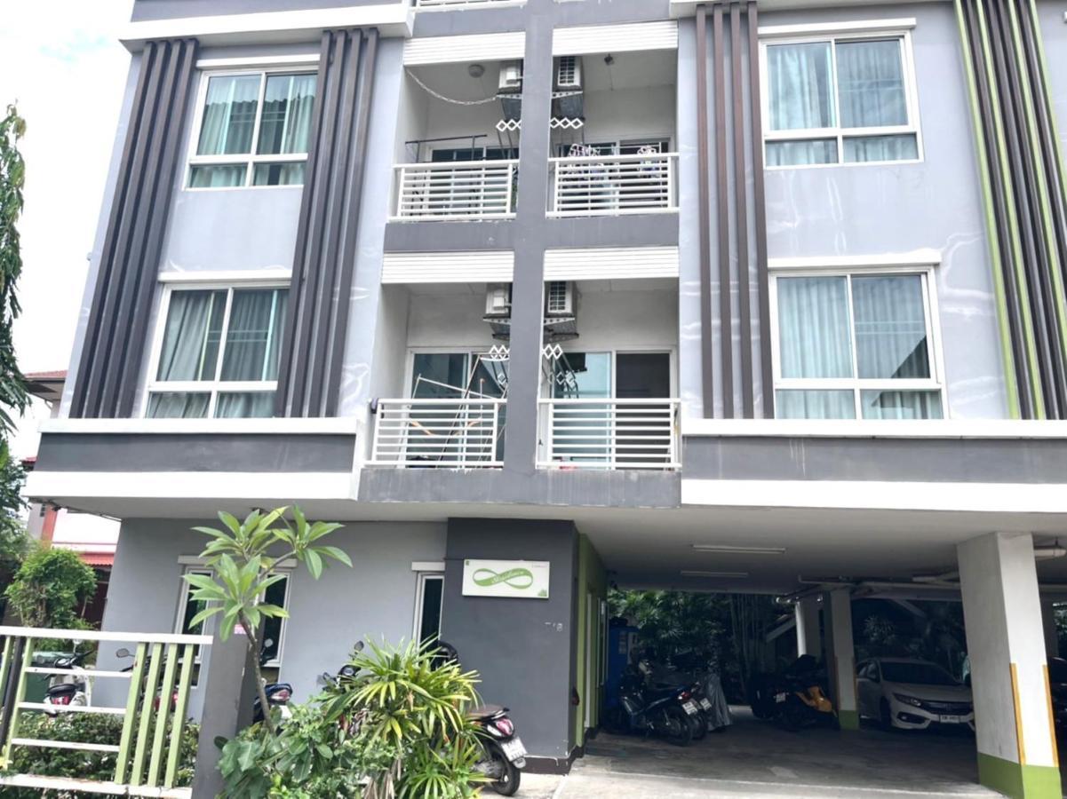 8 Residence 방콕 외부 사진